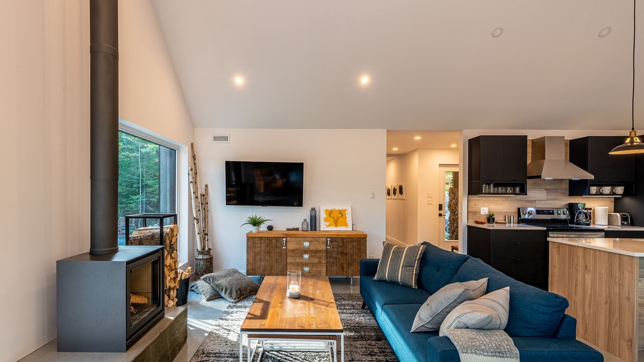 Photo of Livingroom in Petite-Riviere-Saint-Francois