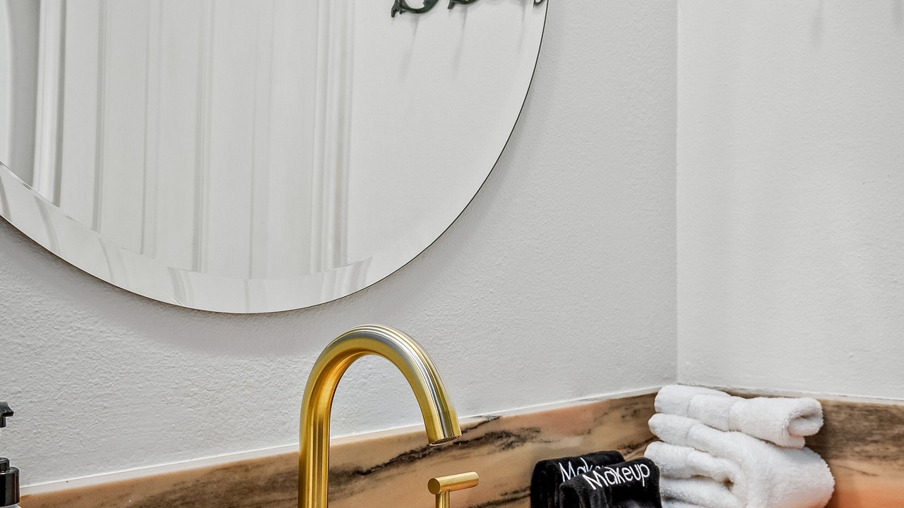 Photo of Bathroom in Bermuda Dunes
