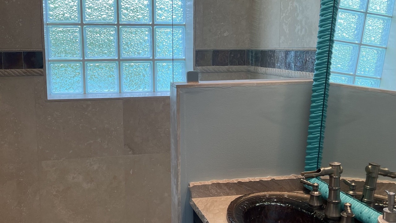 Photo of Bathroom in Treasure Cay