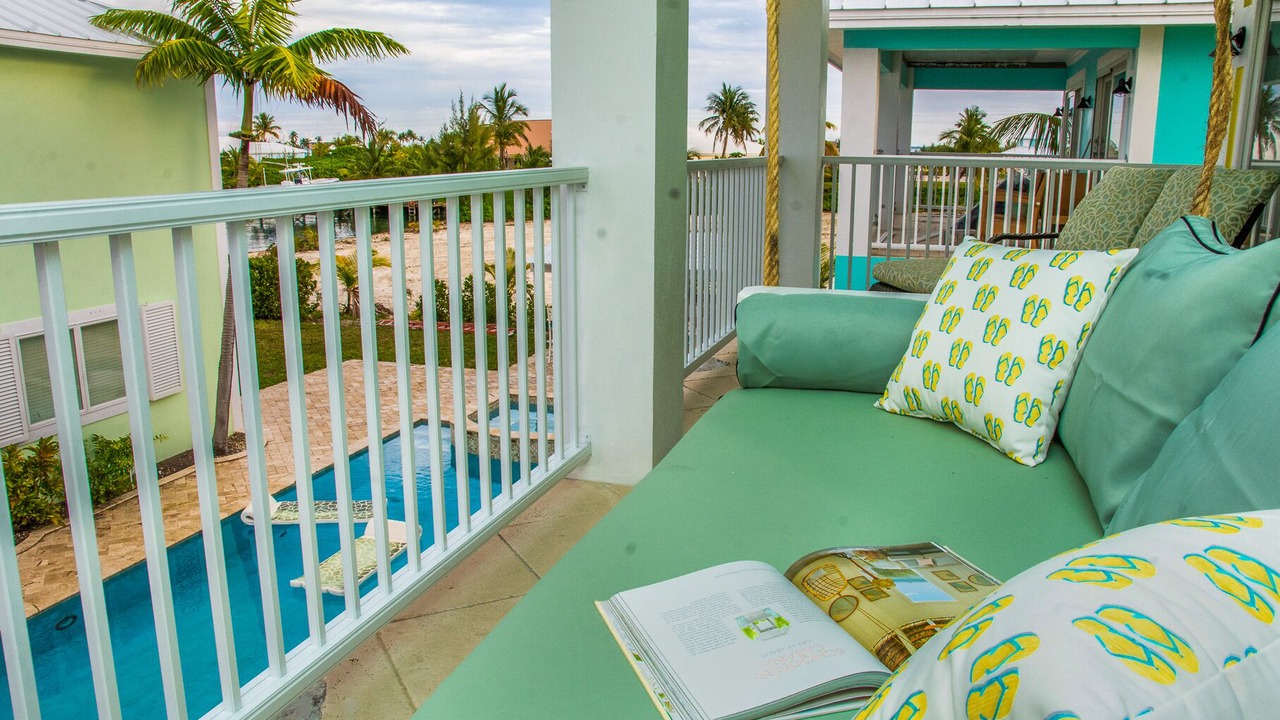 Photo of Bedroom in Treasure Cay