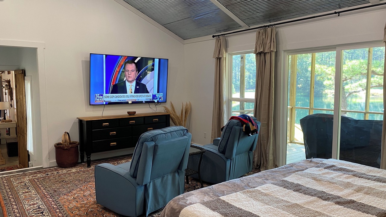 Photo of Bedroom in Batesville