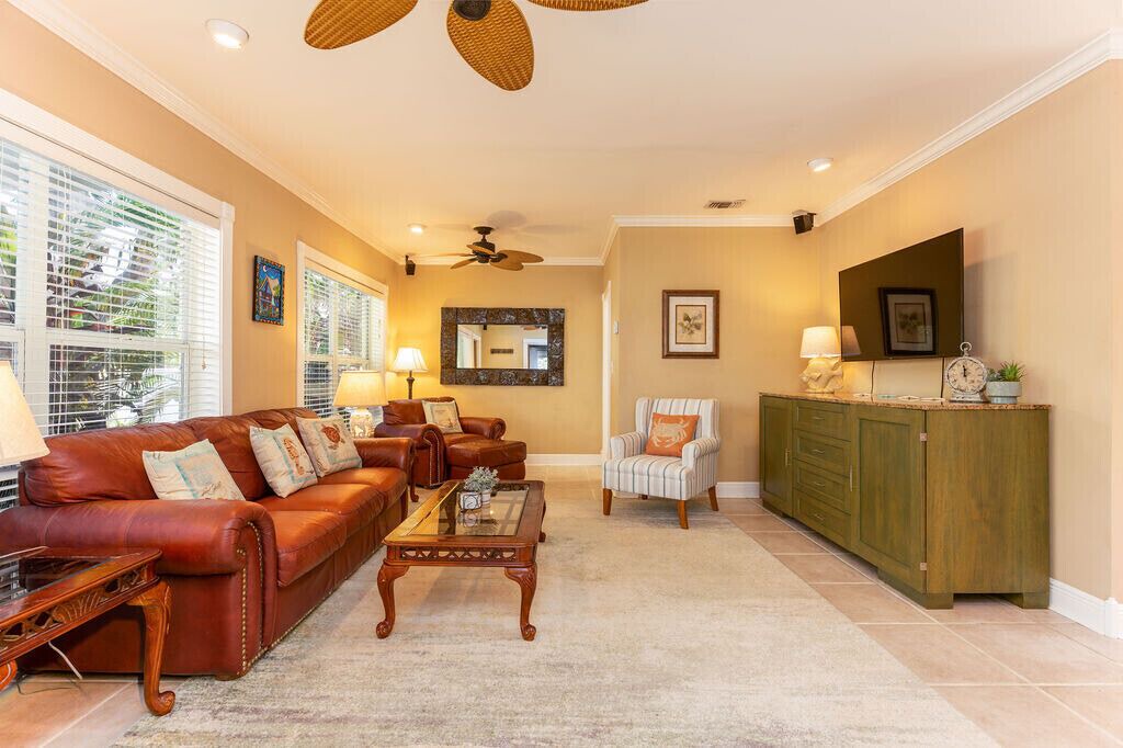 Photo of Livingroom in Midtown