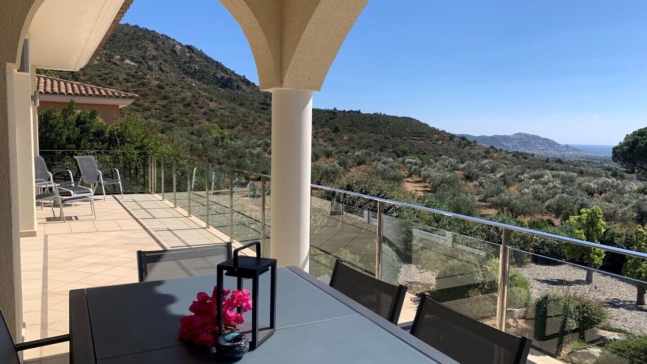 Photo of Outdoor in Palau-Saverdera