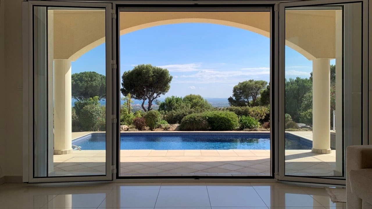Photo of Outdoor in Palau-Saverdera