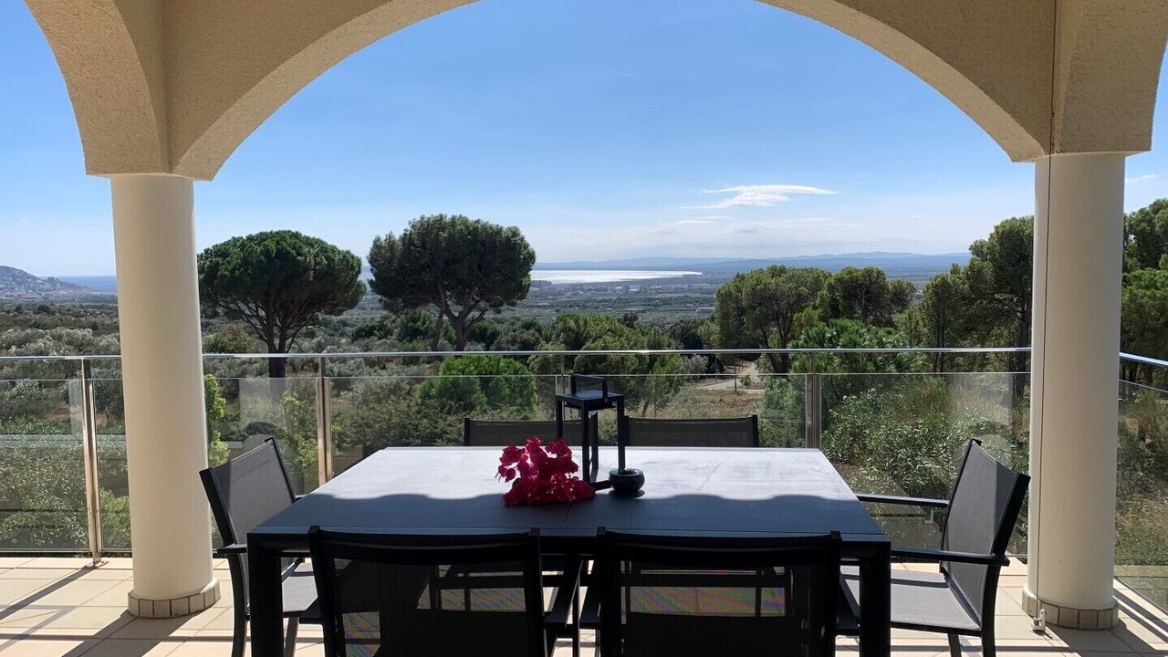 Photo of Outdoor in Palau-Saverdera