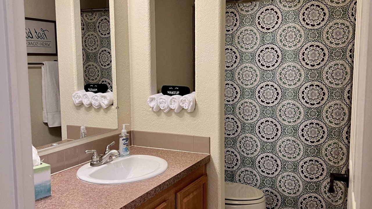 Photo of Bathroom in Parker Strip