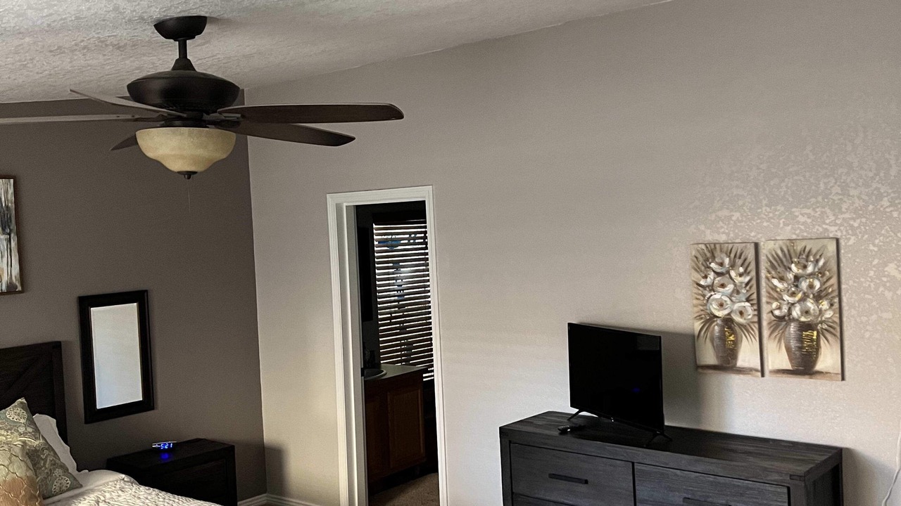 Photo of Bedroom in Parker Strip