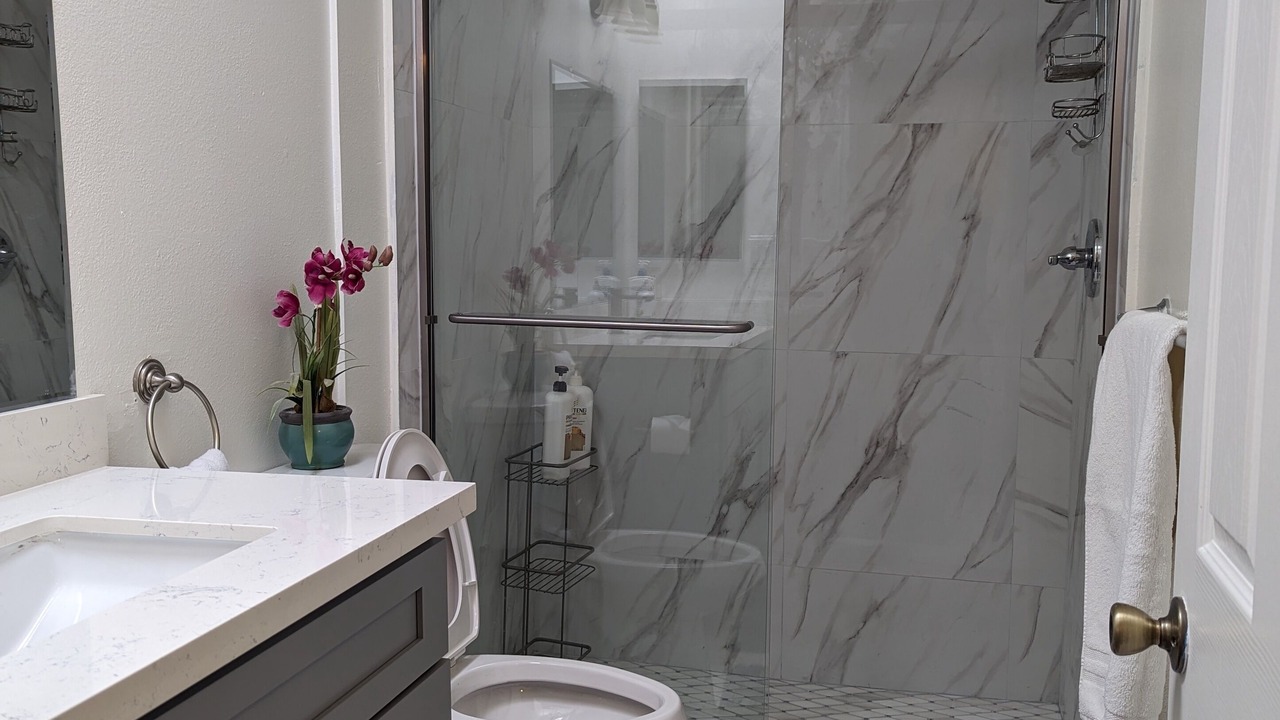 Photo of Bathroom in Ocean Park