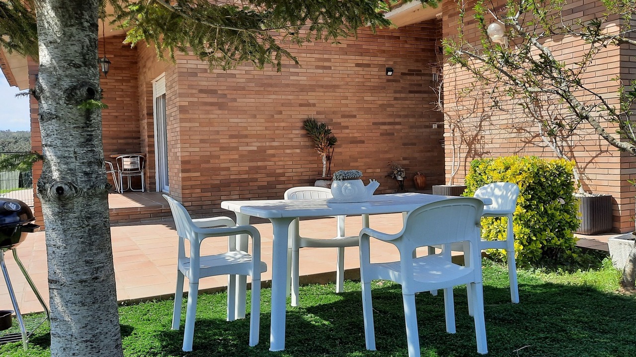 Photo of Outdoor in Pals