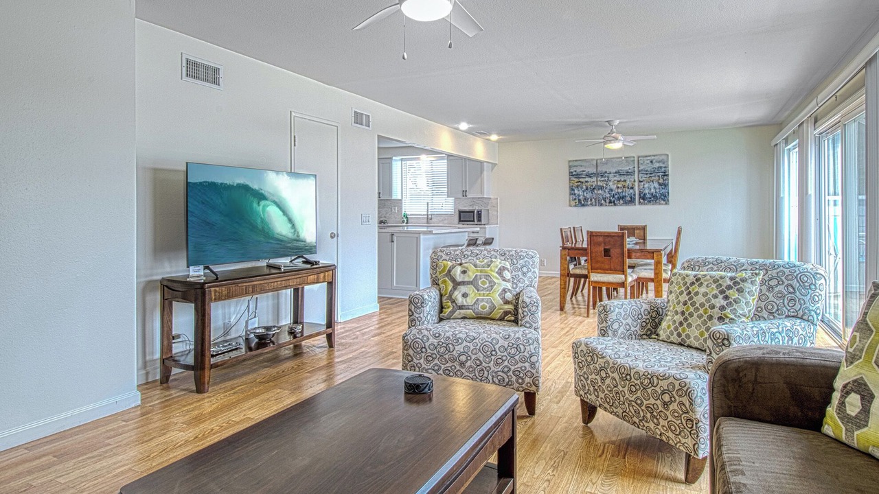 Photo of Livingroom in Santa Ana Heights