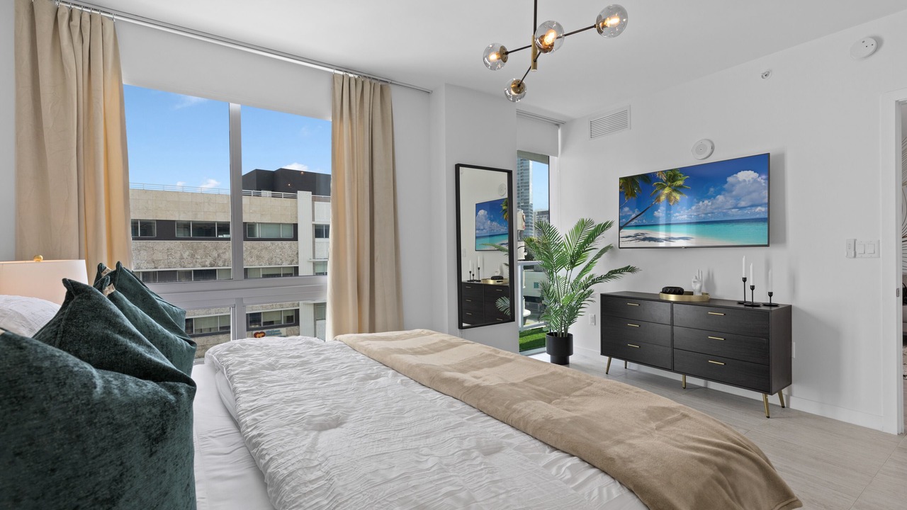 Photo of Bedroom in Northeast Miami