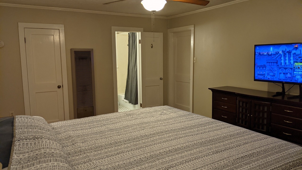 Photo of Bedroom in Vicksburg