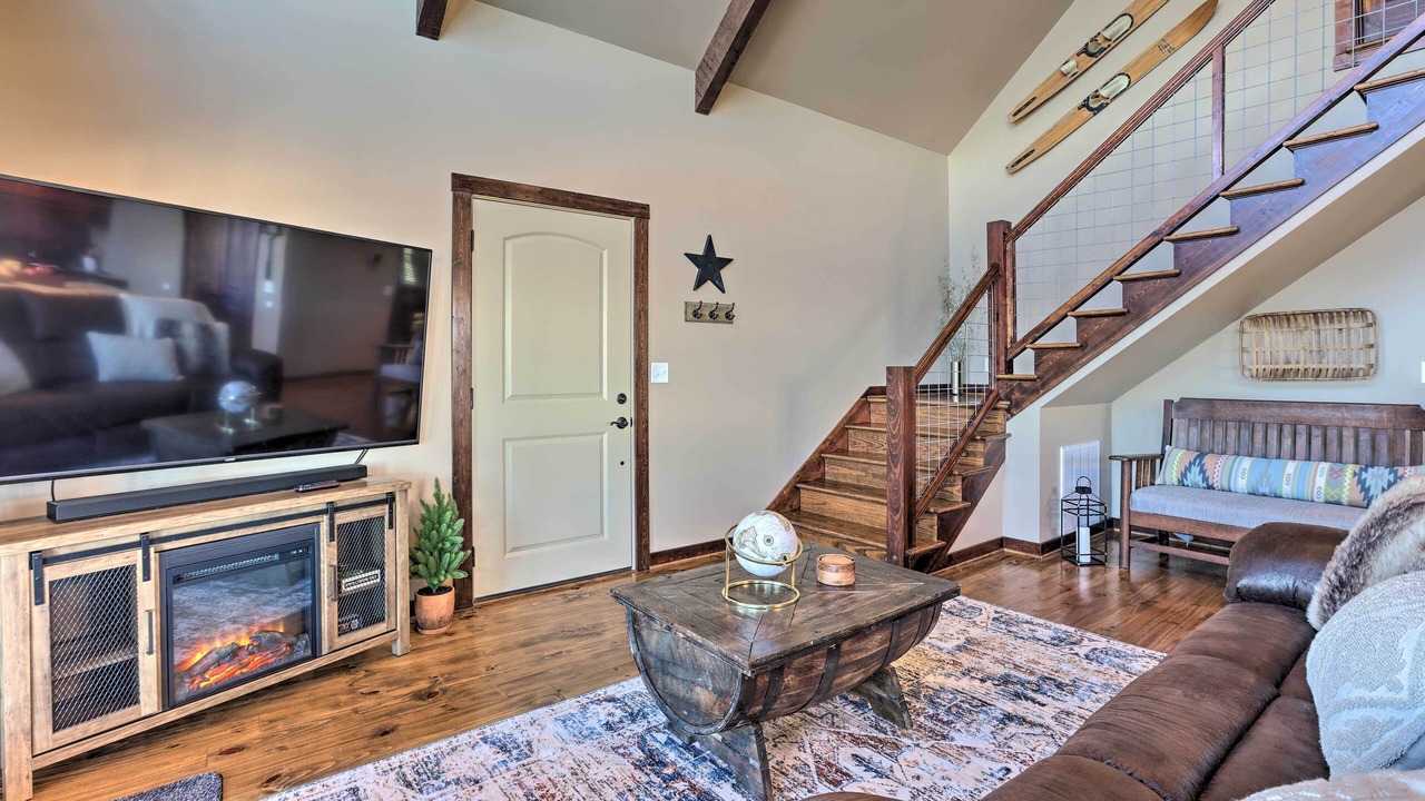 Photo of Livingroom in Shelby