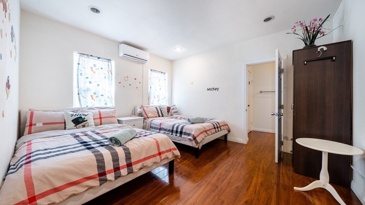 Photo of Bedroom in Monterey Park
