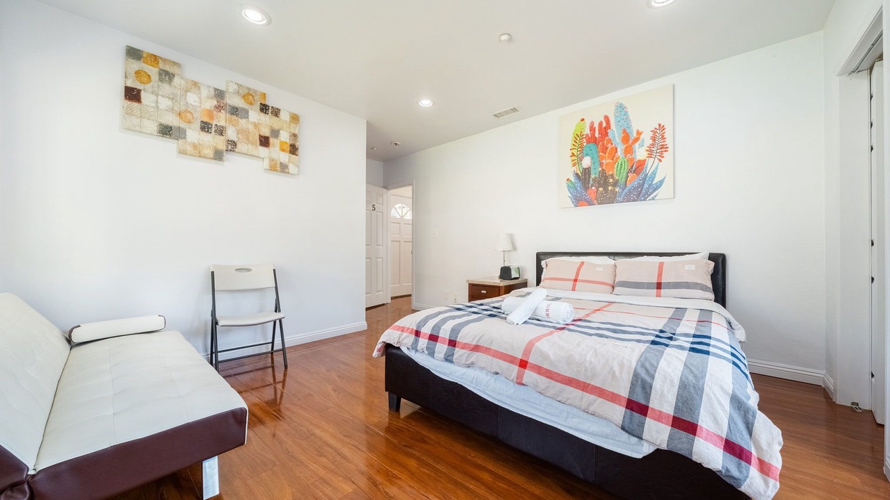 Photo of Bedroom in Monterey Park