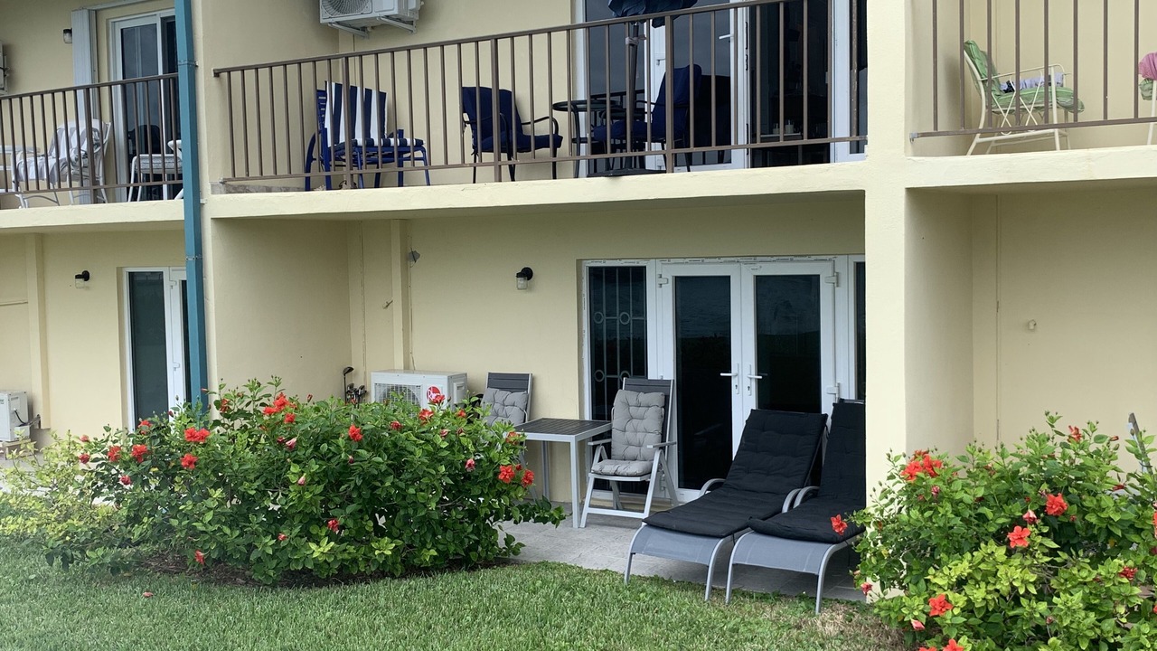 Photo of Patio Balcony in Bell Channel Bay