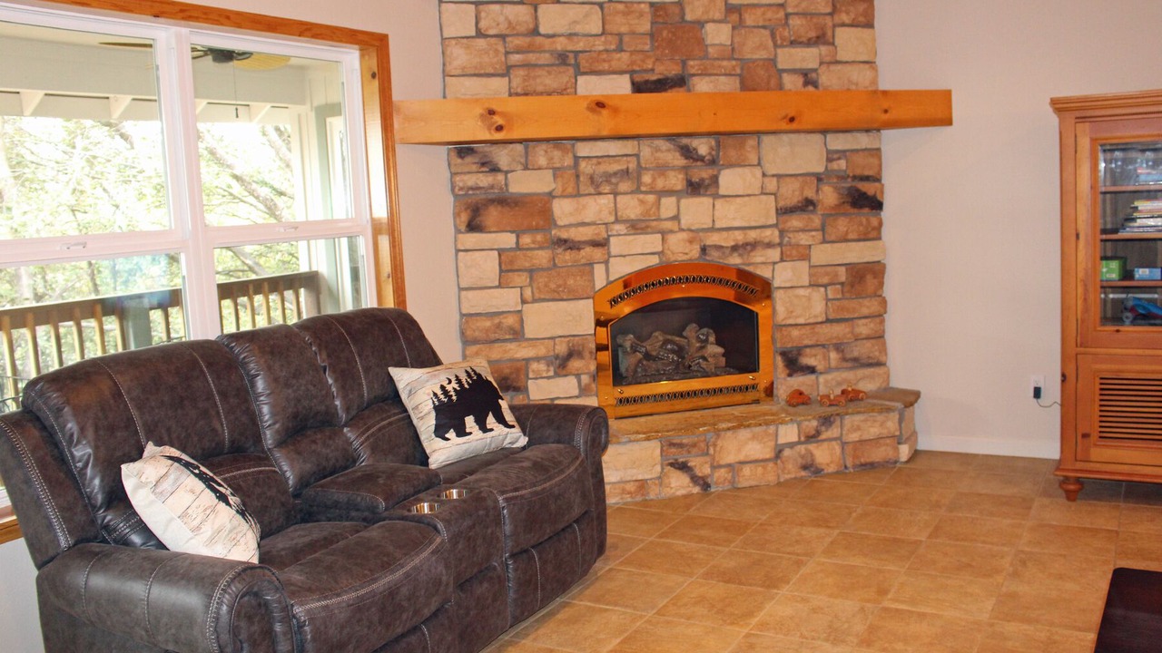 Photo of Livingroom in Twain Harte