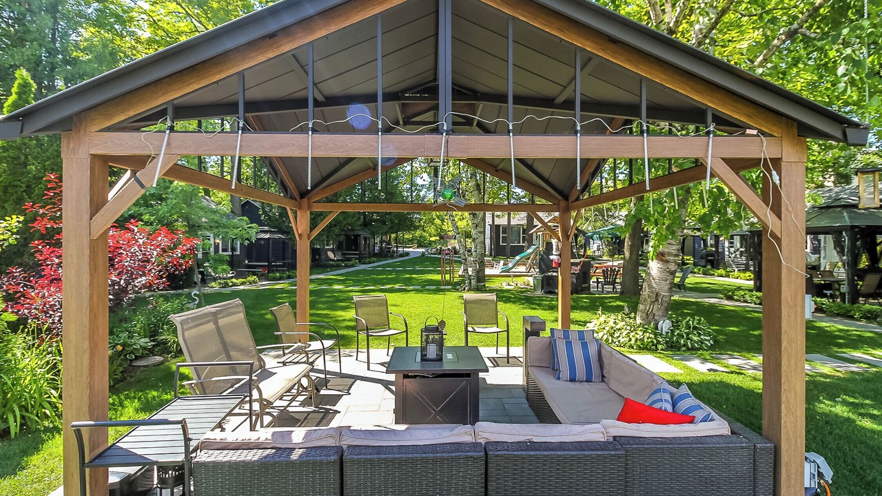 Photo of Patio Balcony in Wasaga Beach