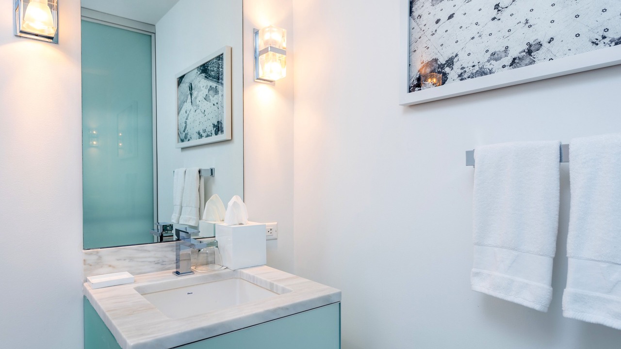 Photo of Bathroom in City Center