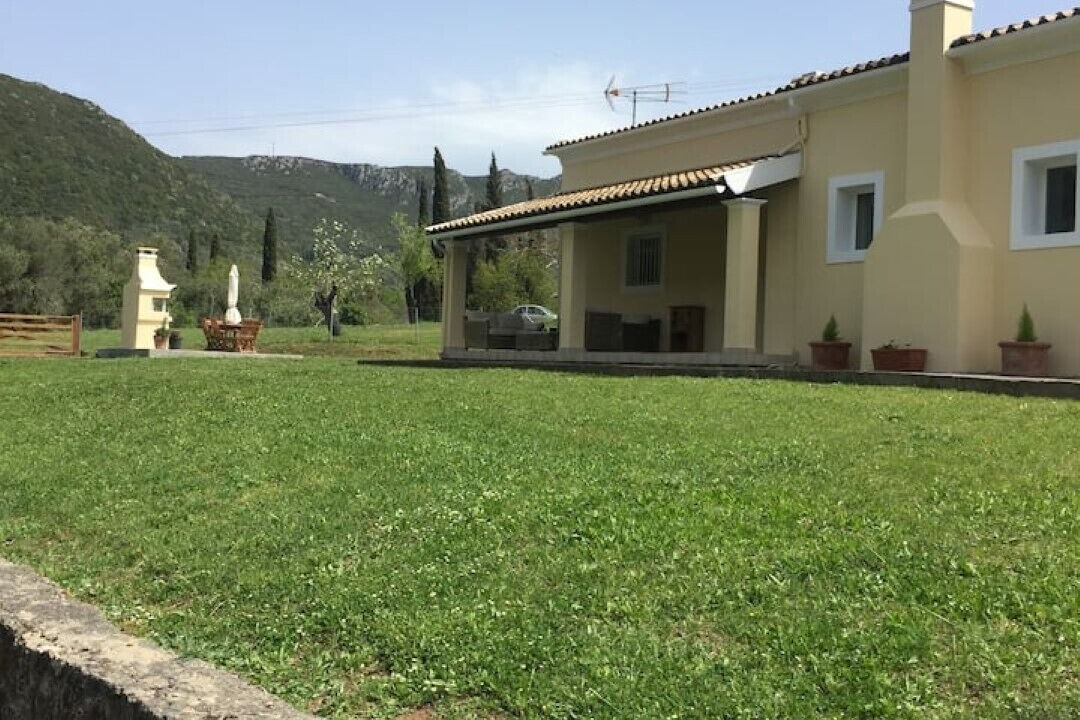 Photo of Outdoor in Doukades