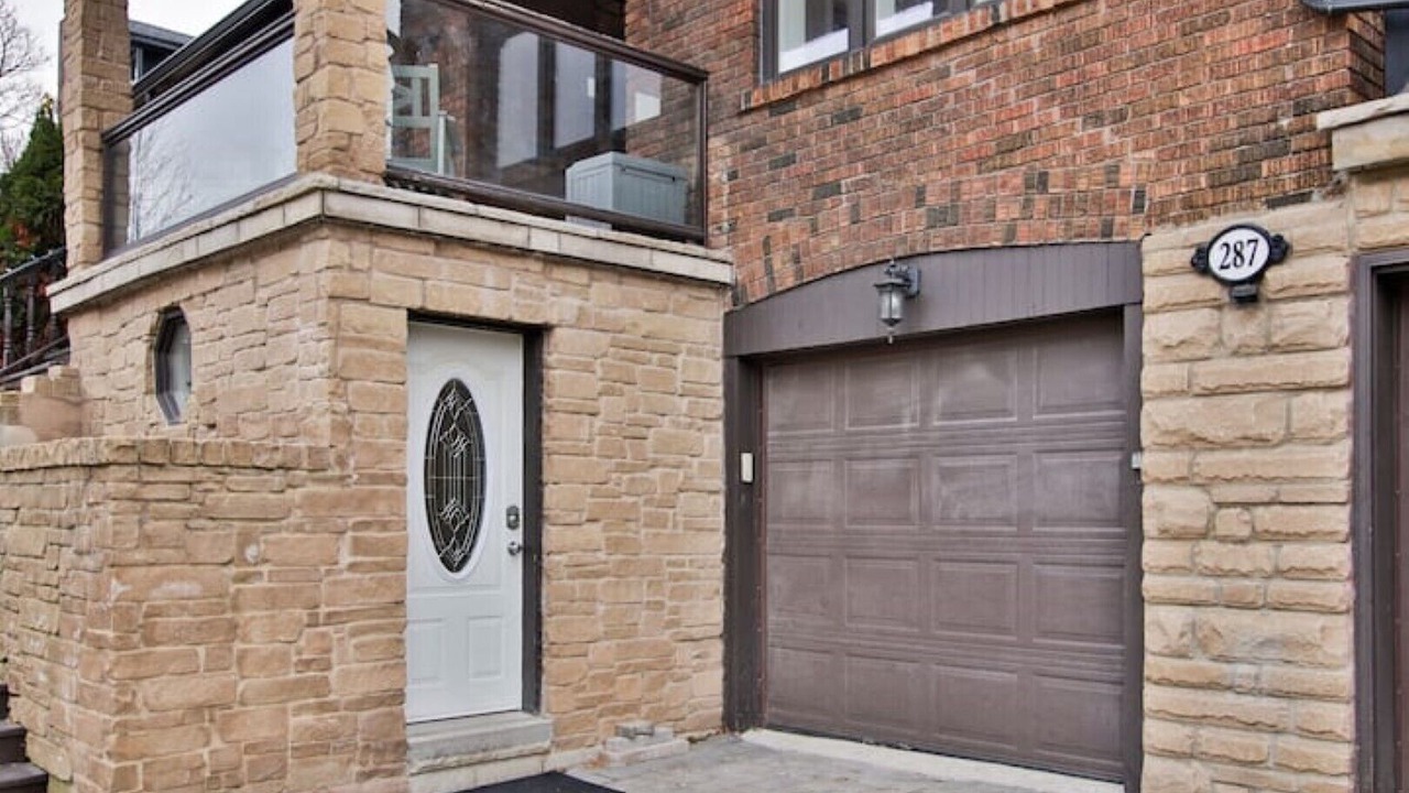 Photo of Outdoor in High Park North