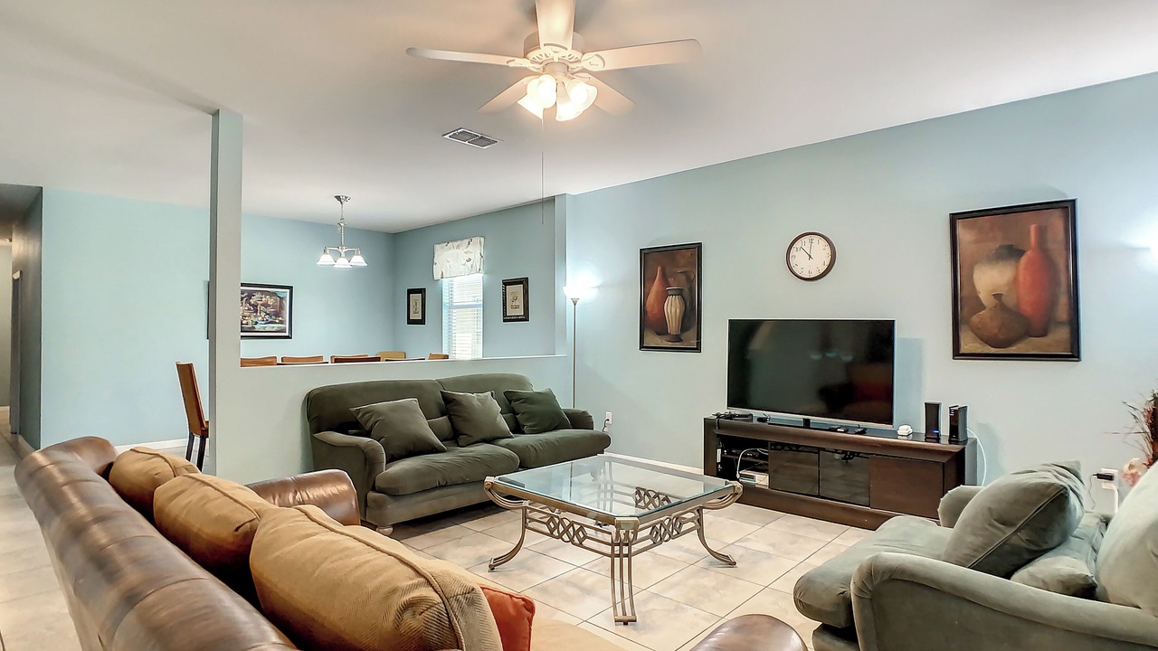 Photo of Livingroom in Crystal Cove