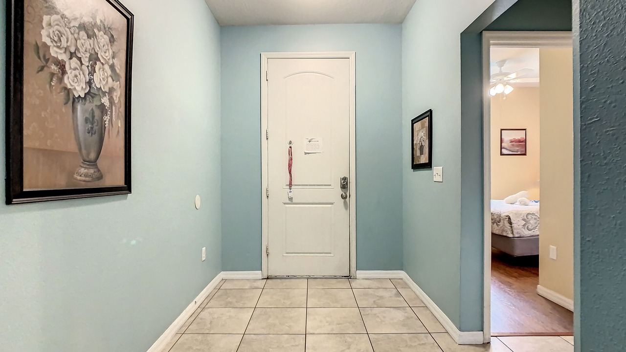 Photo of Bedroom in Crystal Cove
