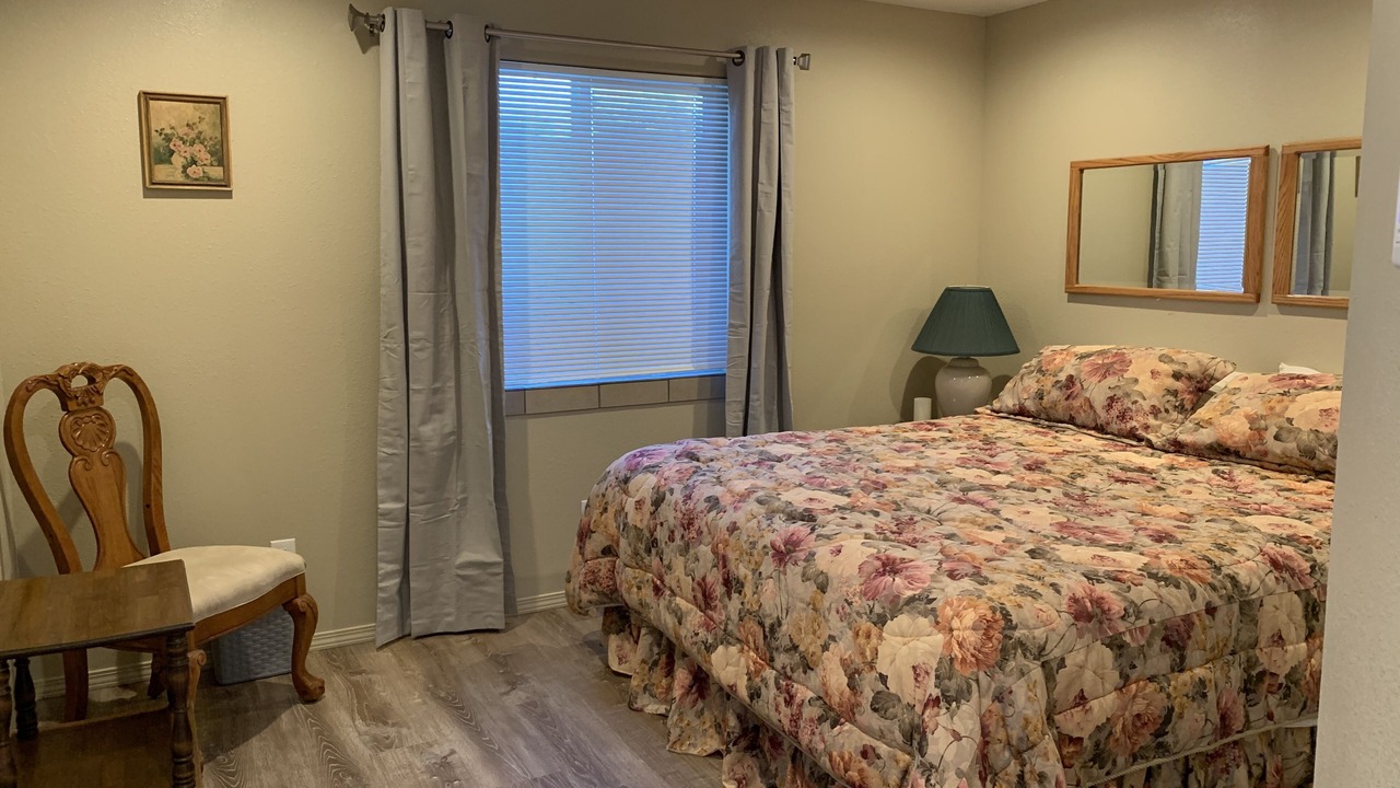 Photo of Bedroom in Crescent City