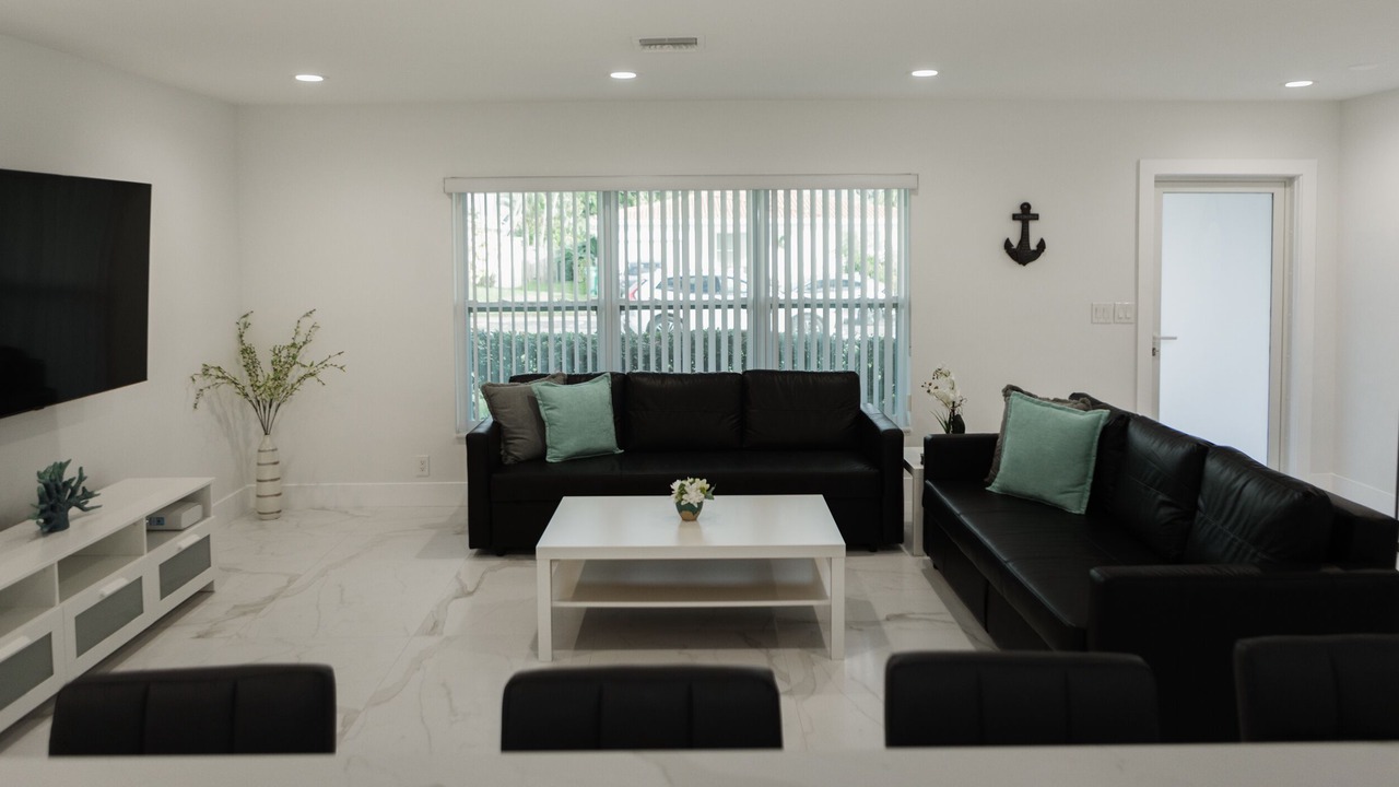 Photo of Livingroom in Dania Beach