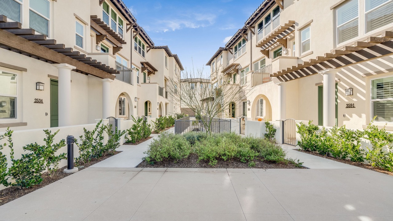 Photo of Outdoor in Ivey Ranch - Rancho Del Oro
