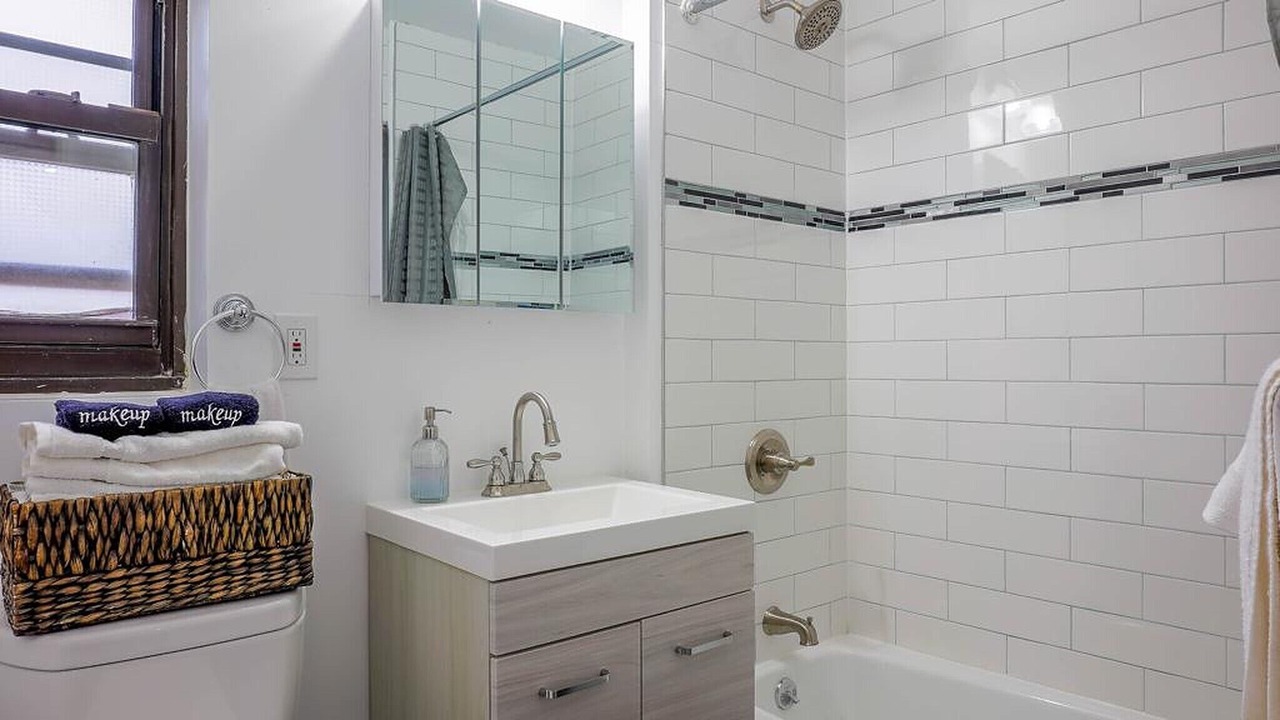 Photo of Bathroom in Wood-Ridge
