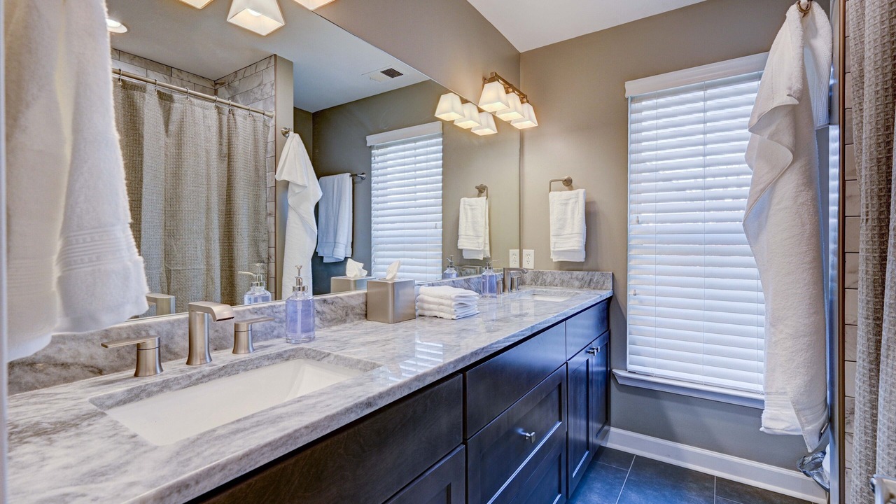 Photo of Bathroom in Uptown