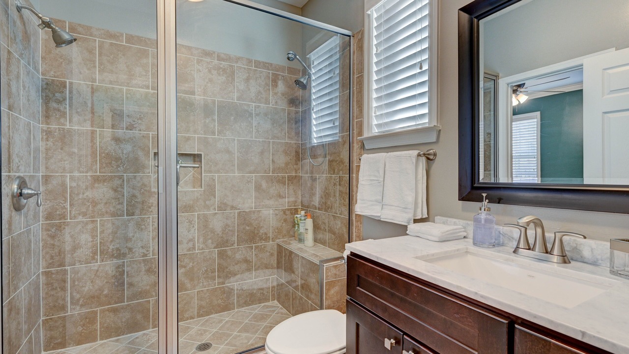 Photo of Bathroom in Uptown