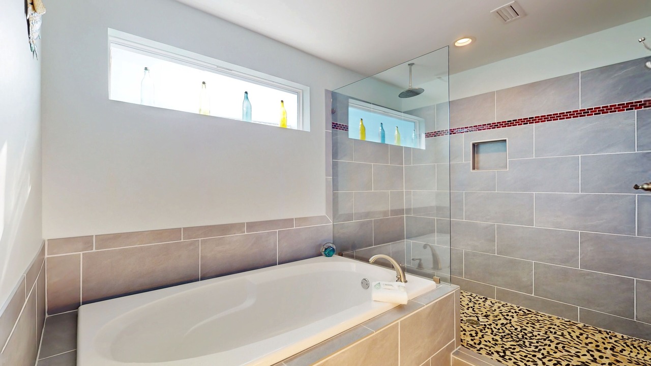 Photo of Bathroom in Silver Cay