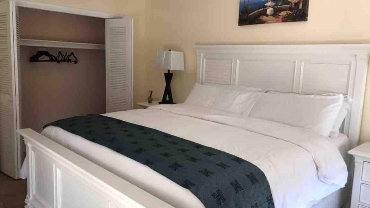 Photo of Bedroom in Downtown