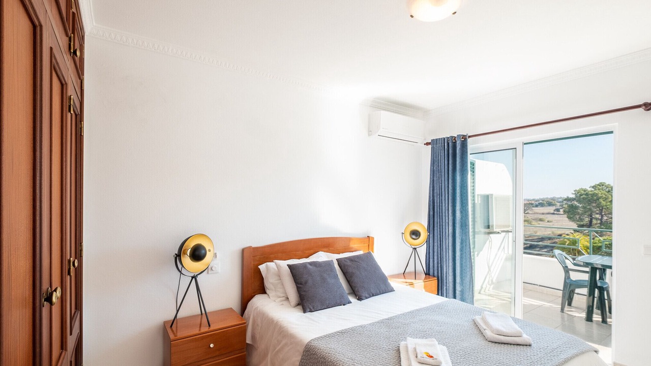 Photo of Bedroom in Salgados