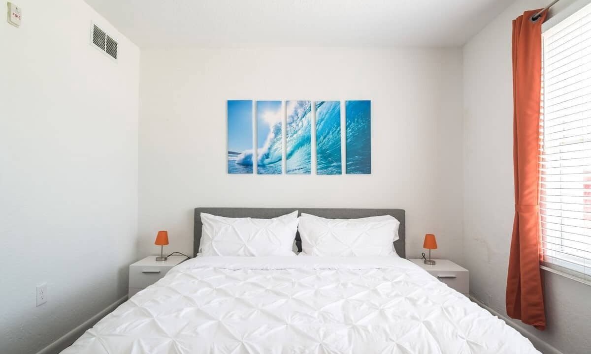 Photo of Bedroom in North Beach