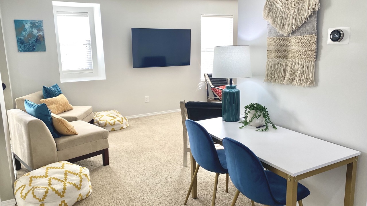 Photo of Livingroom in Morrisville