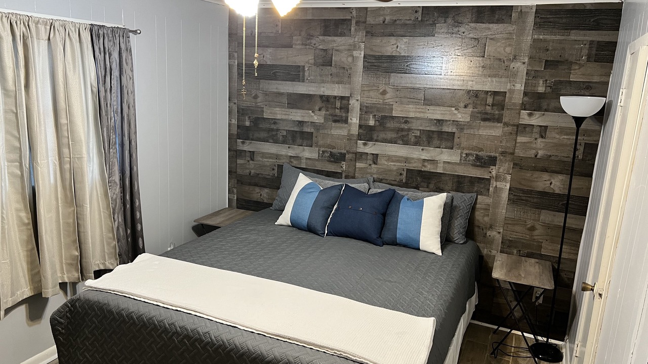 Photo of Bedroom in Newellton