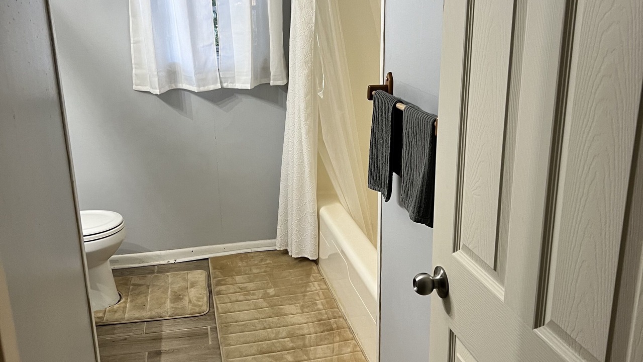 Photo of Bathroom in Newellton