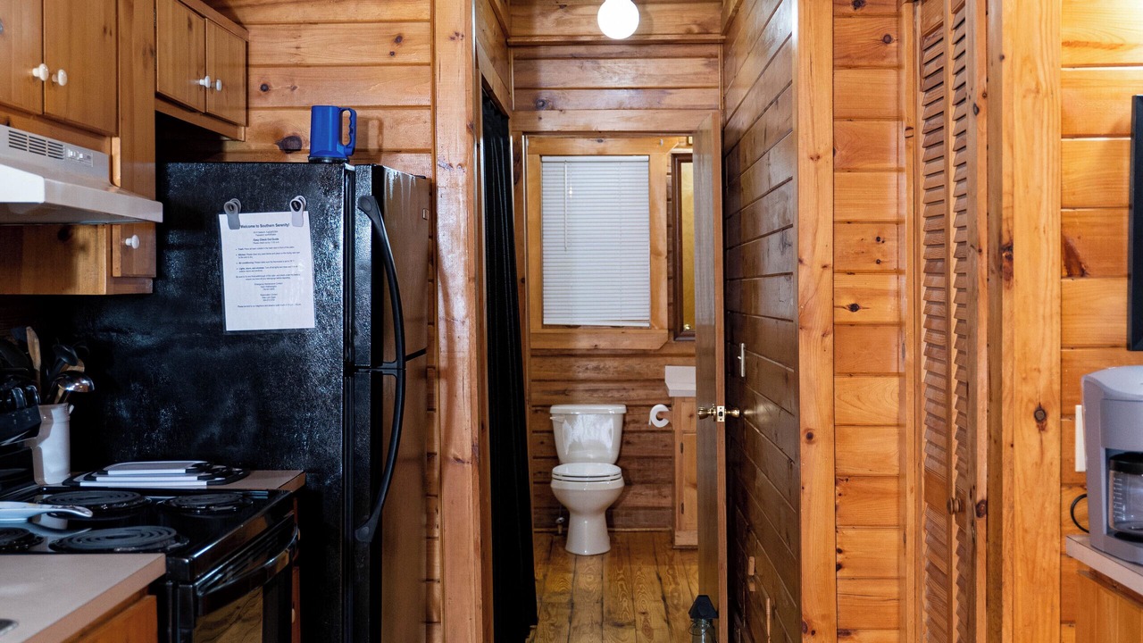Photo of Kitchen in Warm Springs