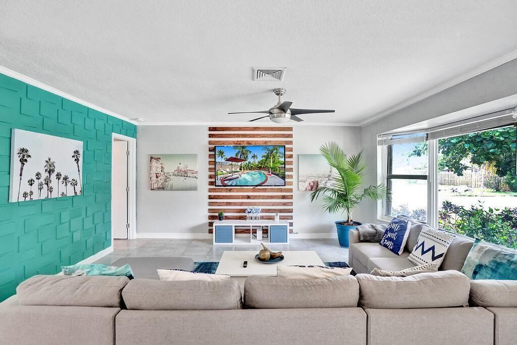 Photo of Livingroom in Royal Poinciana