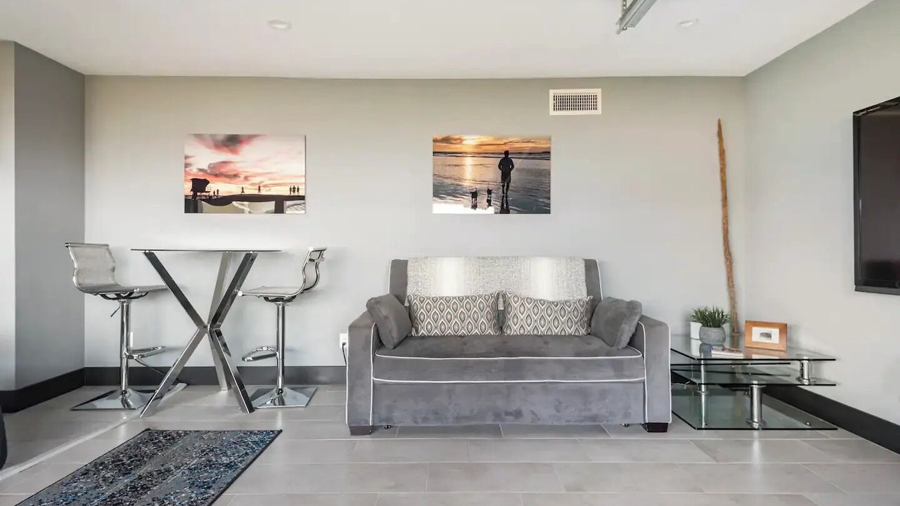 Photo of Bedroom in Sunset Cliffs
