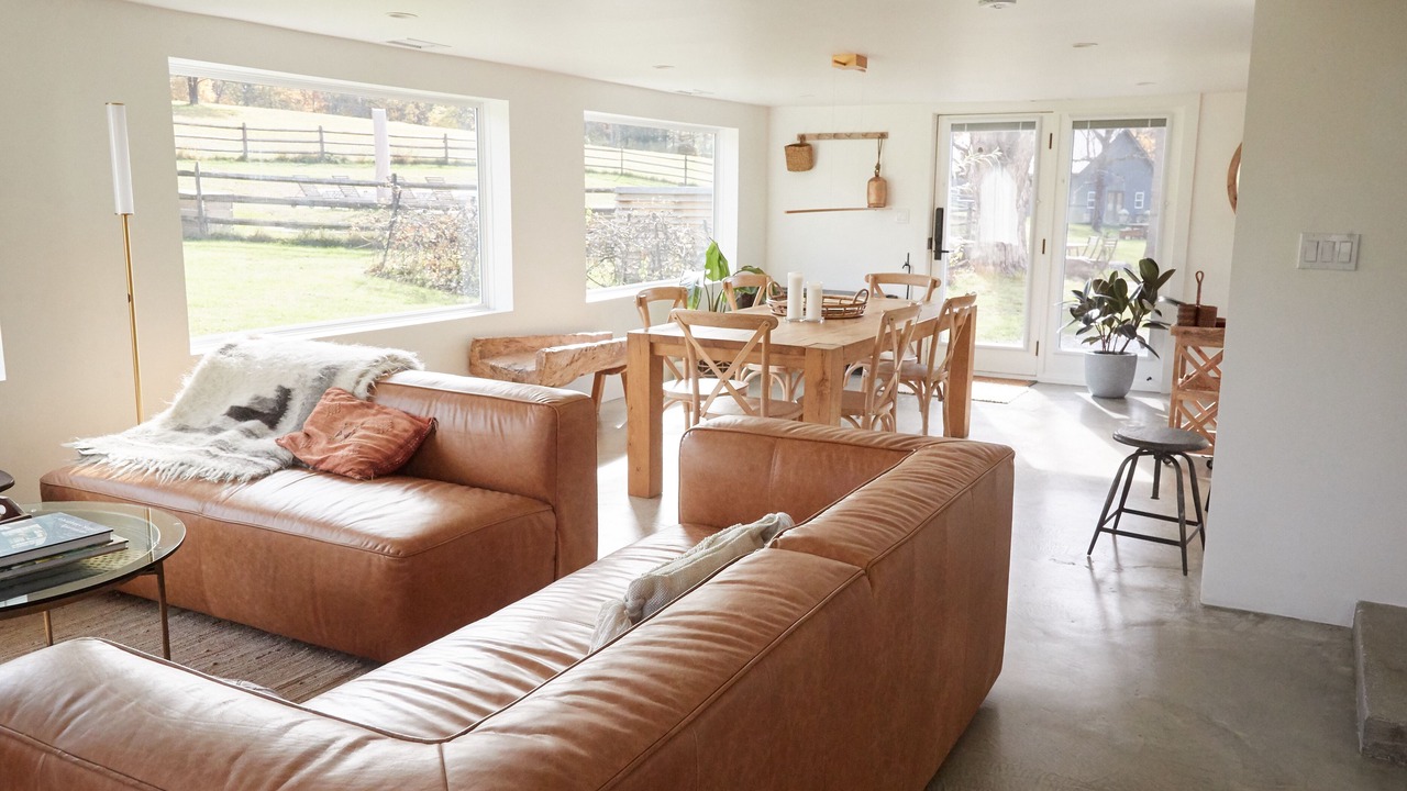 Photo of Livingroom in Lewisboro