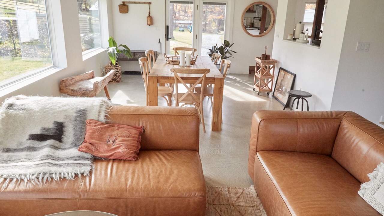 Photo of Livingroom in Lewisboro