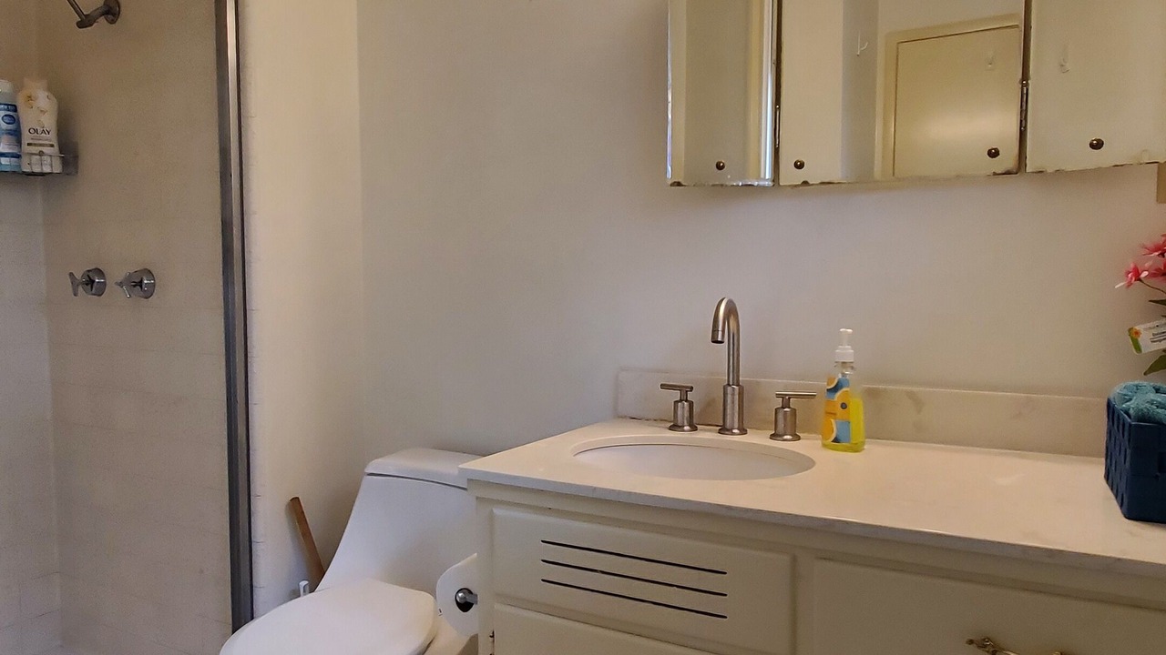 Photo of Bathroom in Farm Hills