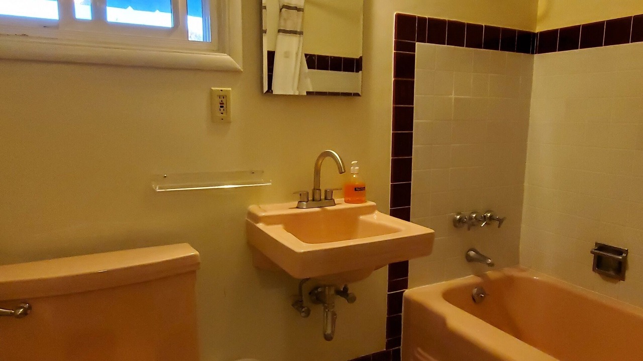 Photo of Bathroom in Farm Hills
