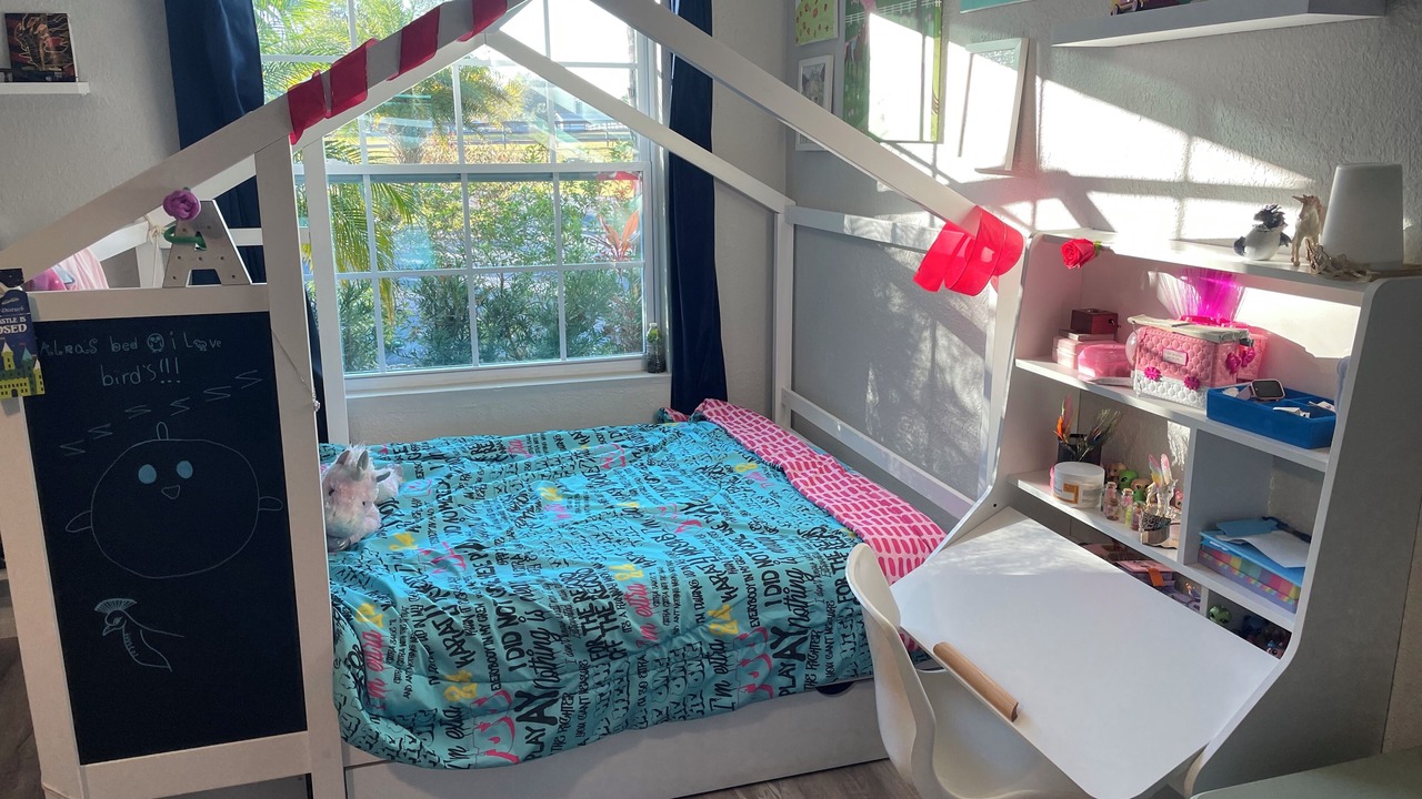 Photo of Bedroom in Wesley Chapel