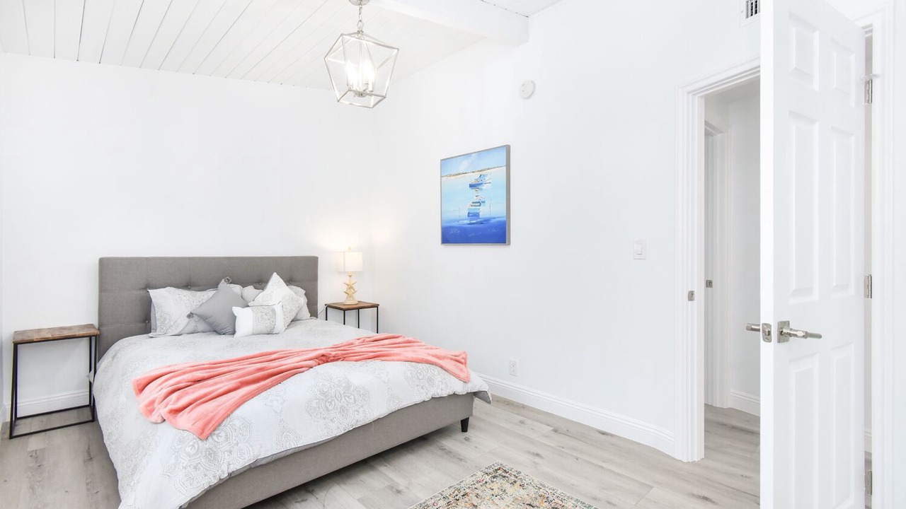 Photo of Bedroom in Santa Ana Heights