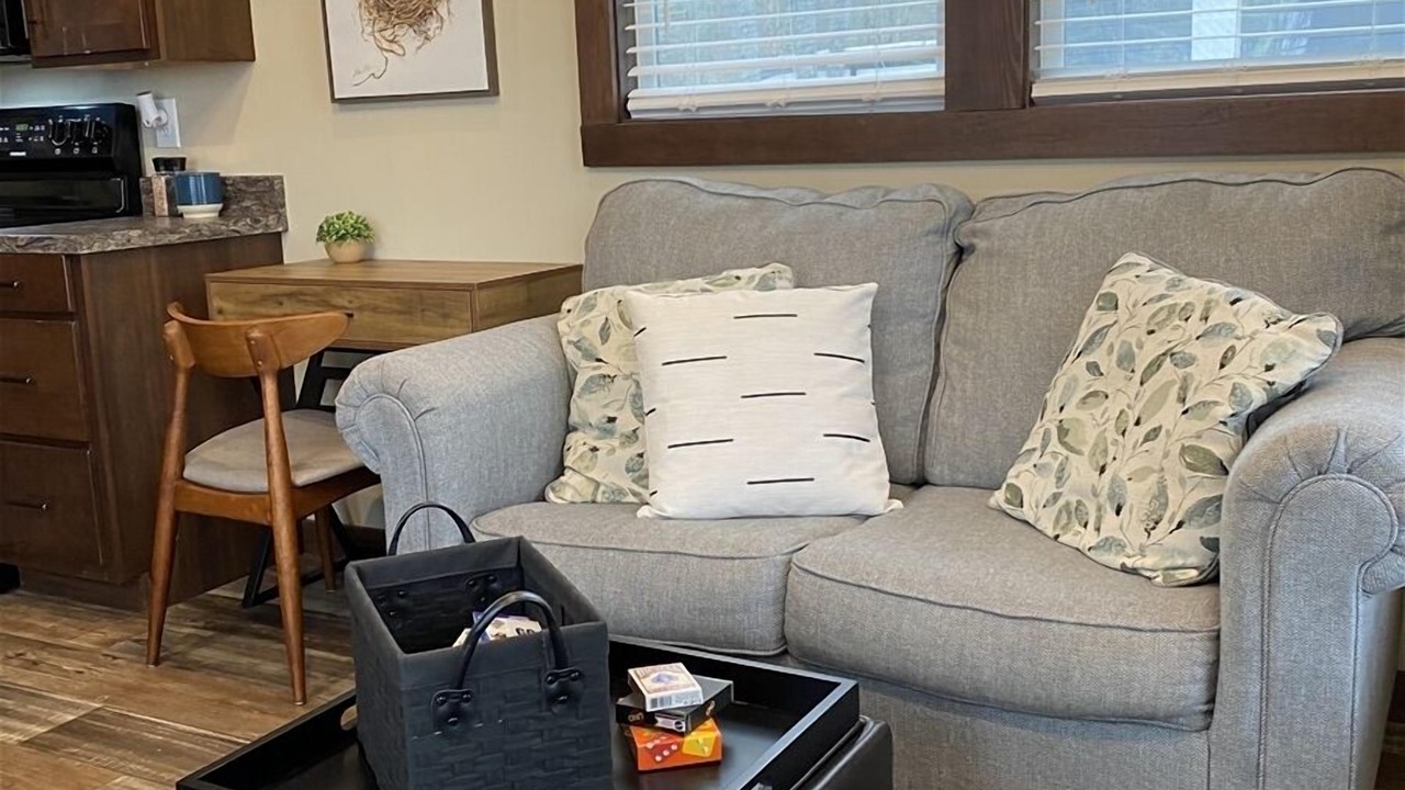 Photo of Livingroom in Gadsden